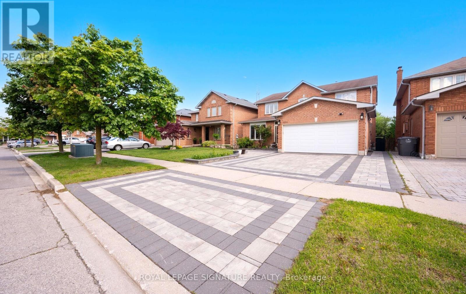 Property at 4424 GRASSLAND CRESCENT image 2
