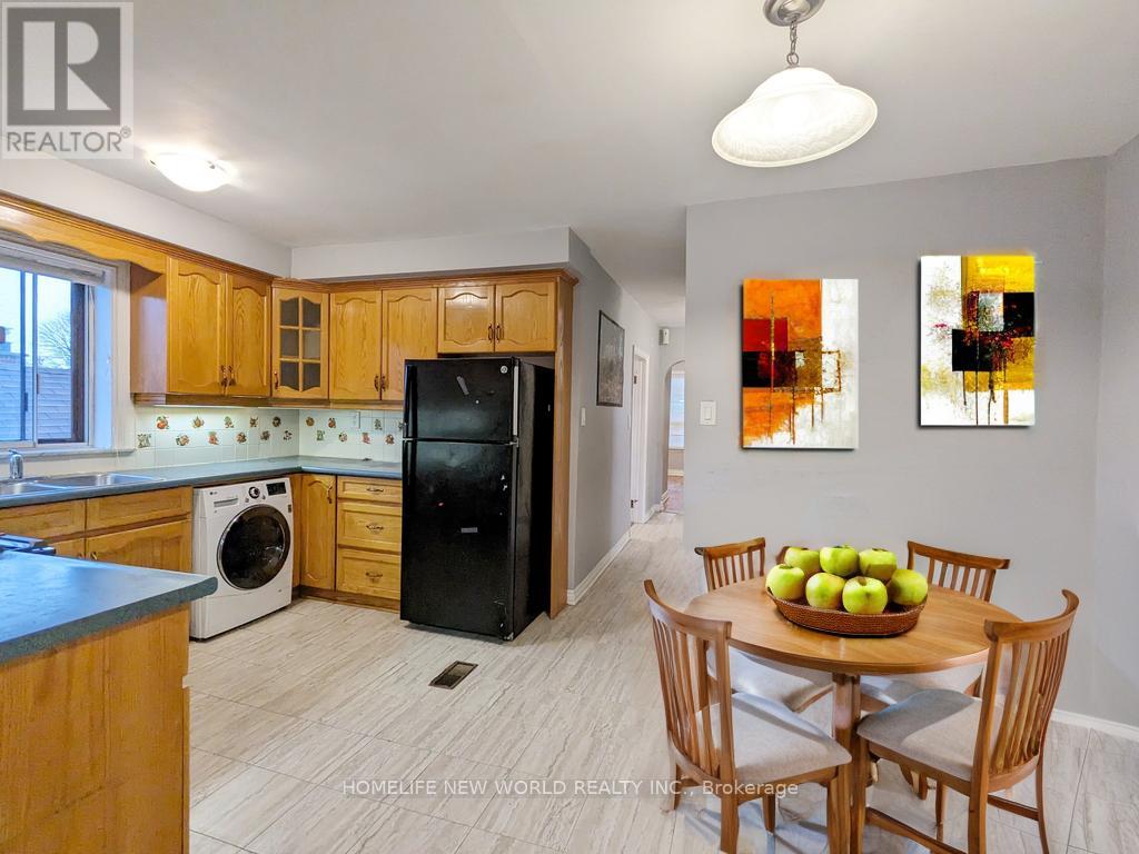 Unit 2 - 2 Thornton Avenue, Toronto, Ontario  M6E 2C9 - Photo 3 - W12184494