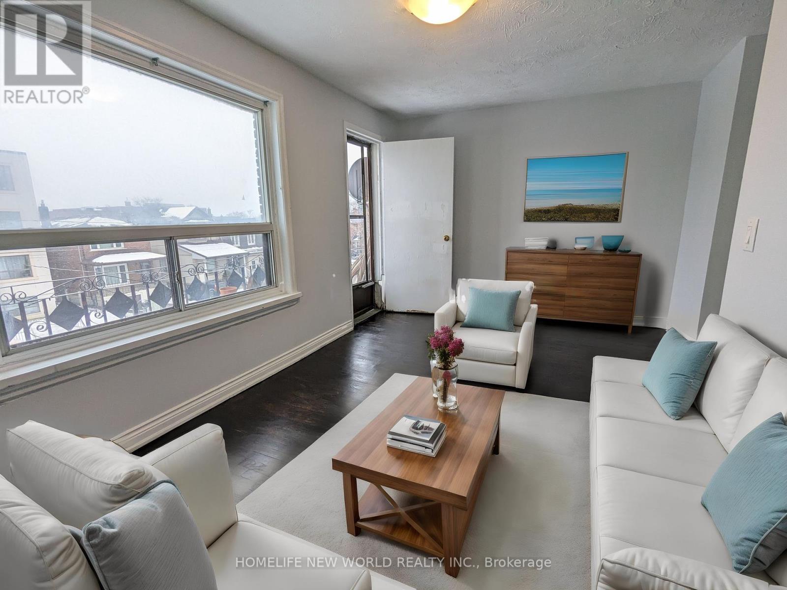 Unit 2 - 2 Thornton Avenue, Toronto, Ontario  M6E 2C9 - Photo 6 - W12184494