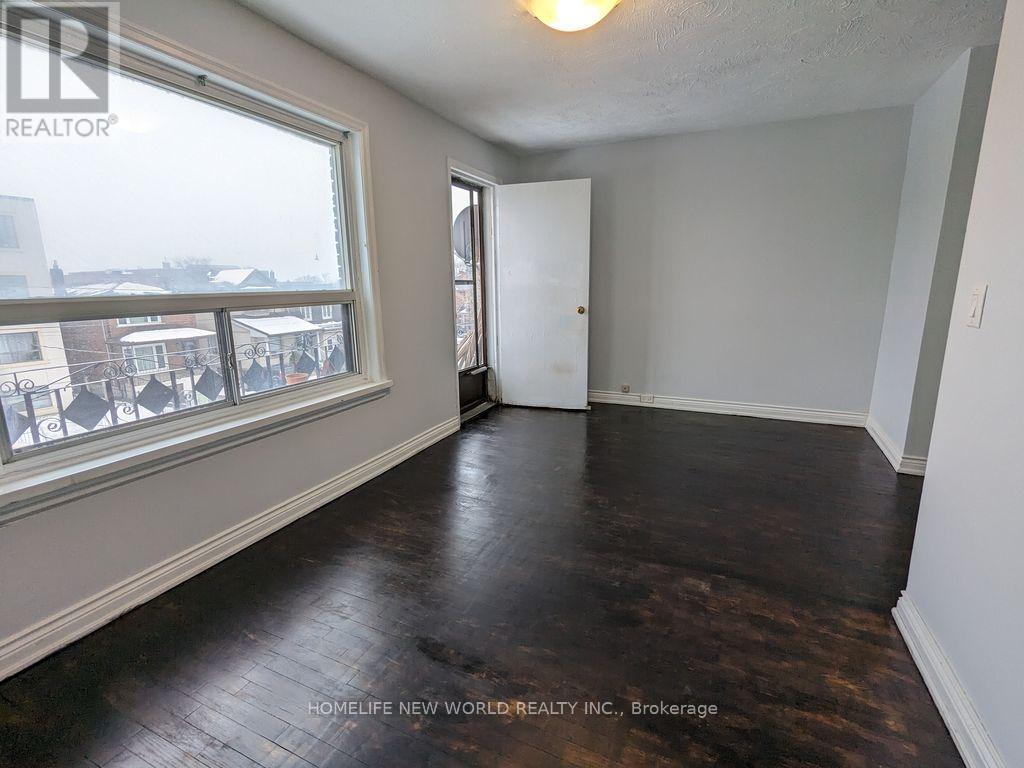 Unit 2 - 2 Thornton Avenue, Toronto, Ontario  M6E 2C9 - Photo 7 - W12184494