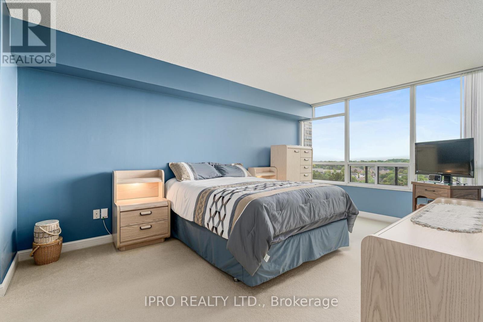 901 - 22 Hanover Road, Brampton (Queen Street Corridor), Ontario  L6S 5K7 - Photo 28 - W12184508