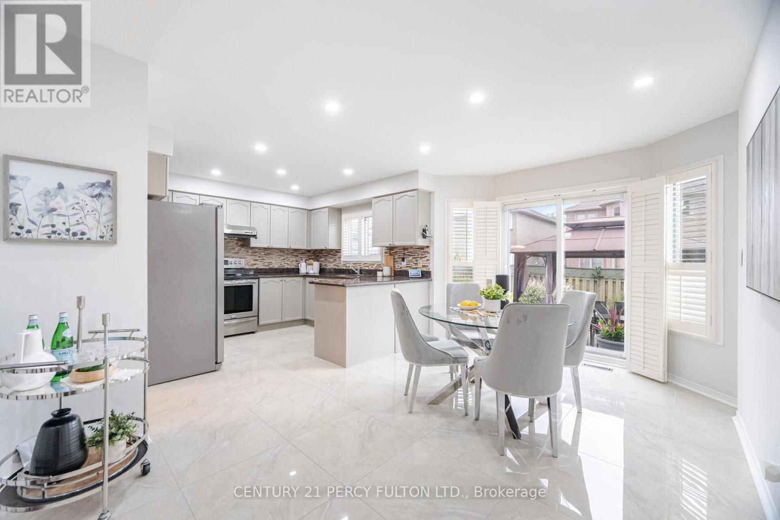 14 Gillingham Street, Toronto, Ontario  M1B 5X1 - Photo 11 - E12184706