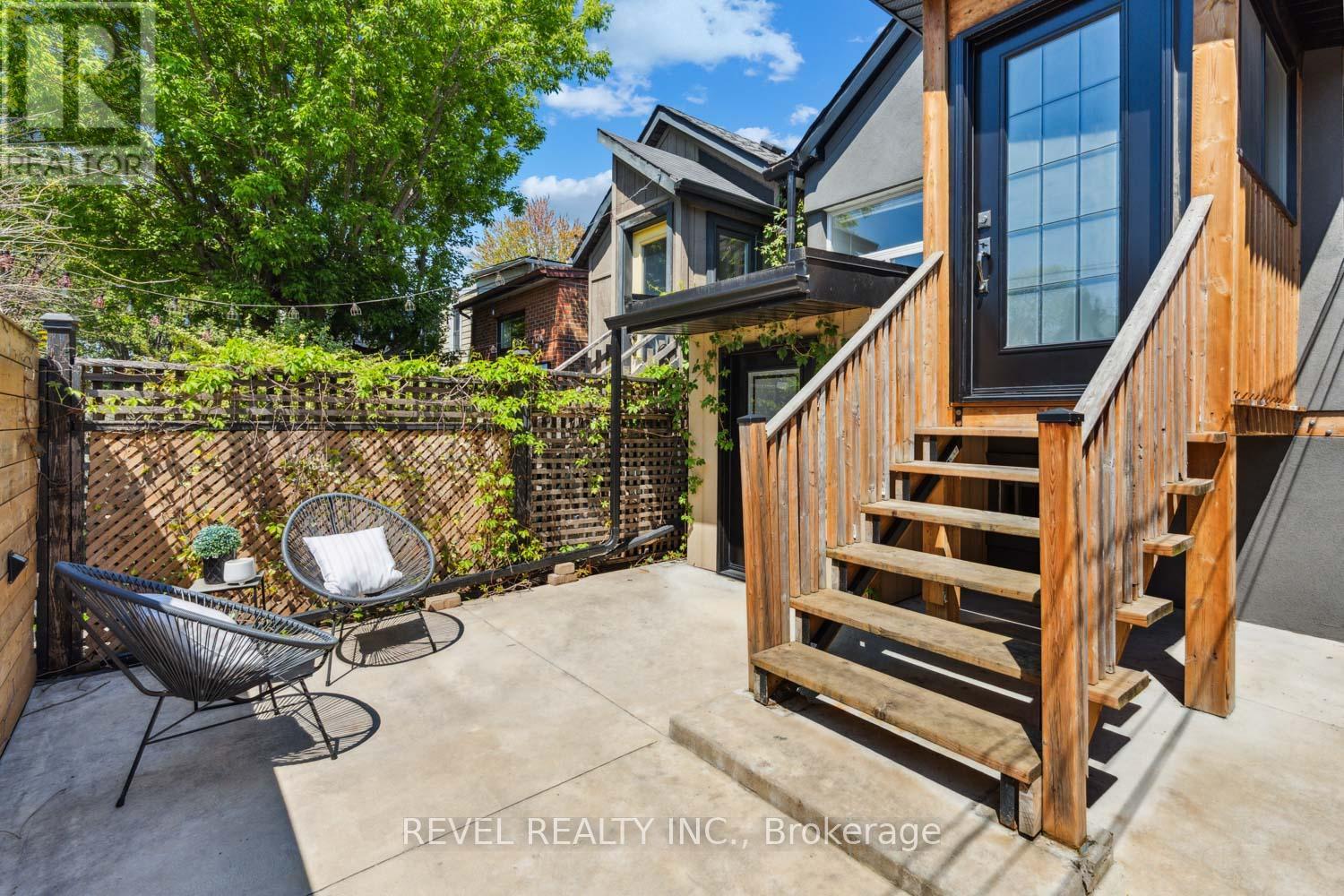 526 Quebec Avenue, Toronto, Ontario  M6P 2V7 - Photo 27 - W12184553