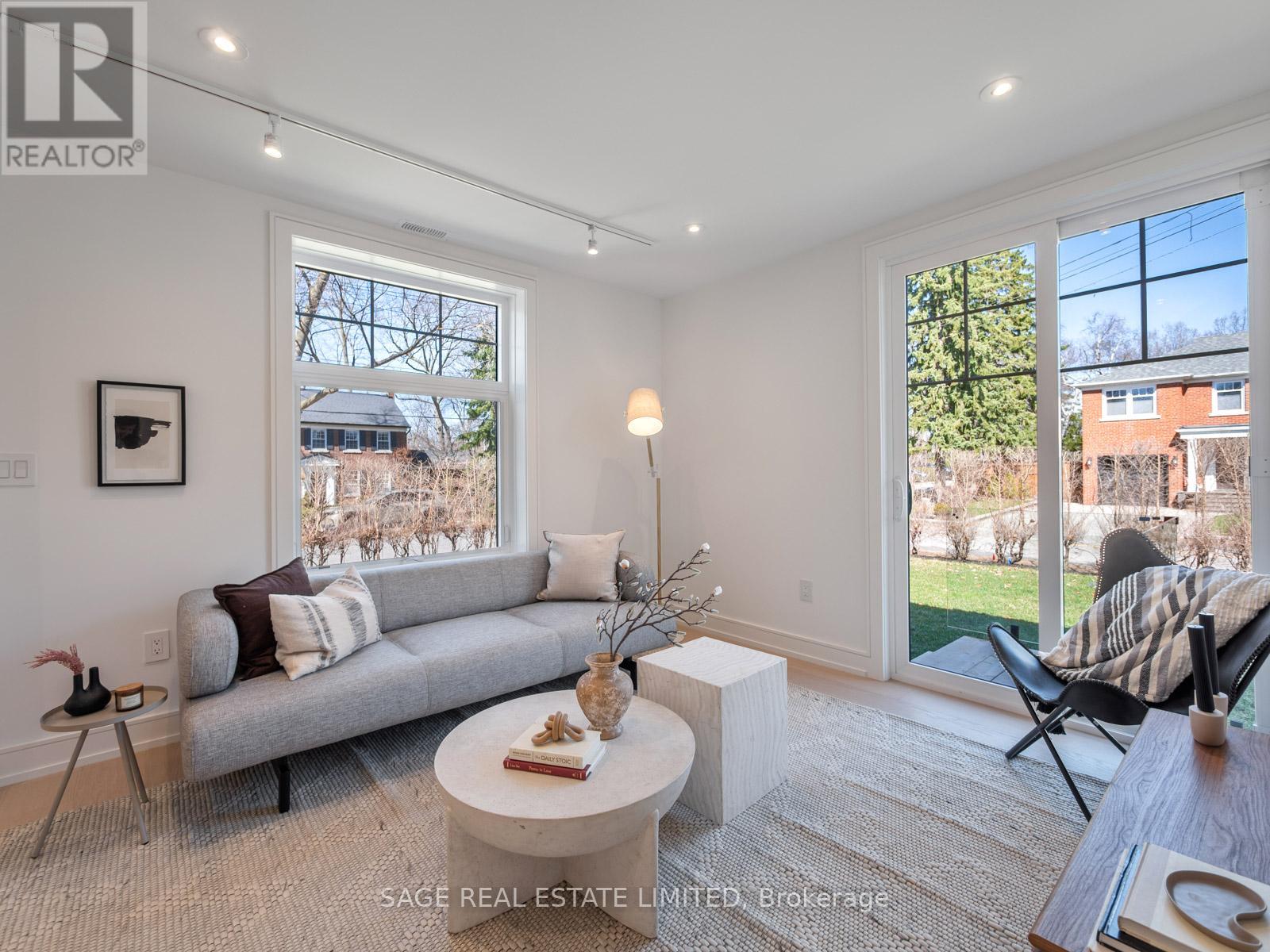159 Humbervale Boulevard, Toronto (Stonegate-Queensway), Ontario  M8Y 3P9 - Photo 22 - W12184630