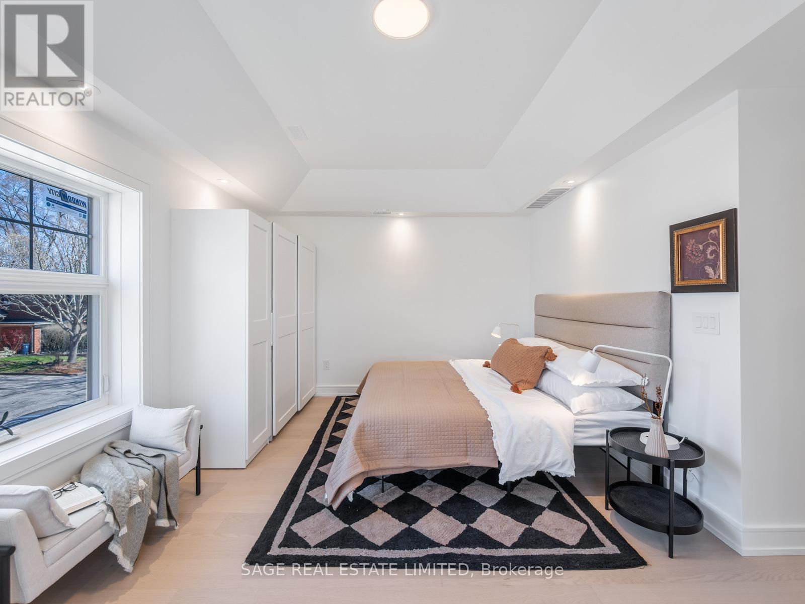 159 Humbervale Boulevard, Toronto, Ontario  M8Y 3P9 - Photo 37 - W12184630