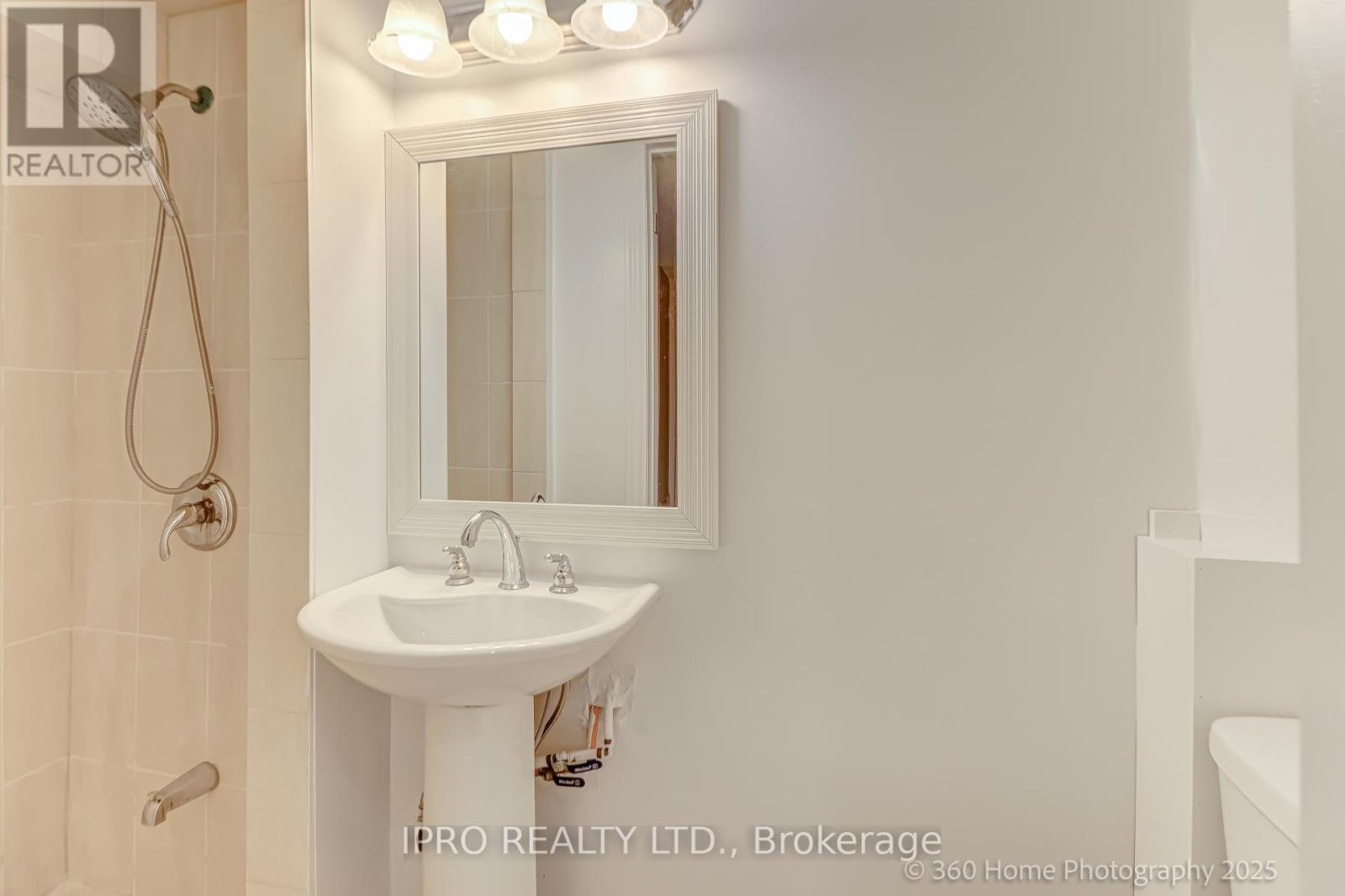 50 South Woodrow Boulevard, Toronto (Birchcliffe-Cliffside), Ontario  M1N 3L6 - Photo 25 - E12184768