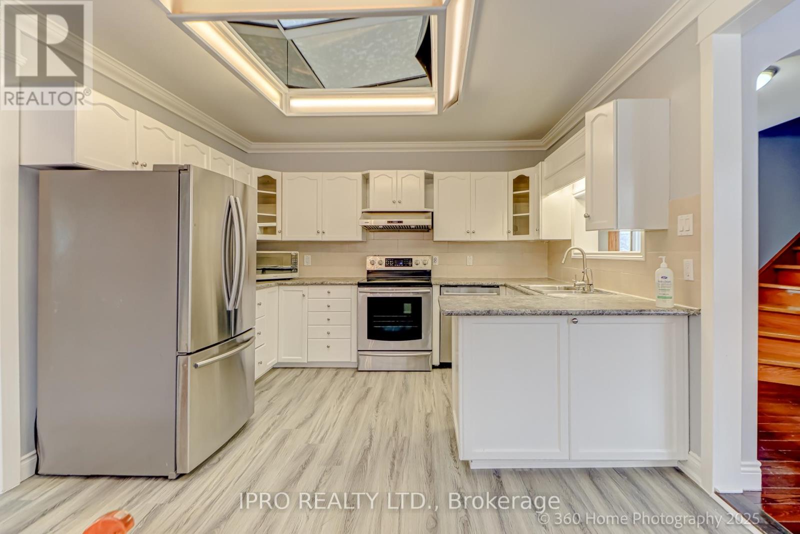 Property at 50 SOUTH WOODROW BOULEVARD image 3