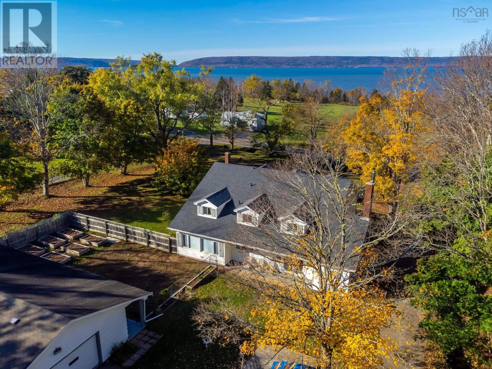 428 Highway 1, Deep Brook, Nova Scotia  B0S 1J0 - Photo 4 - 202505873