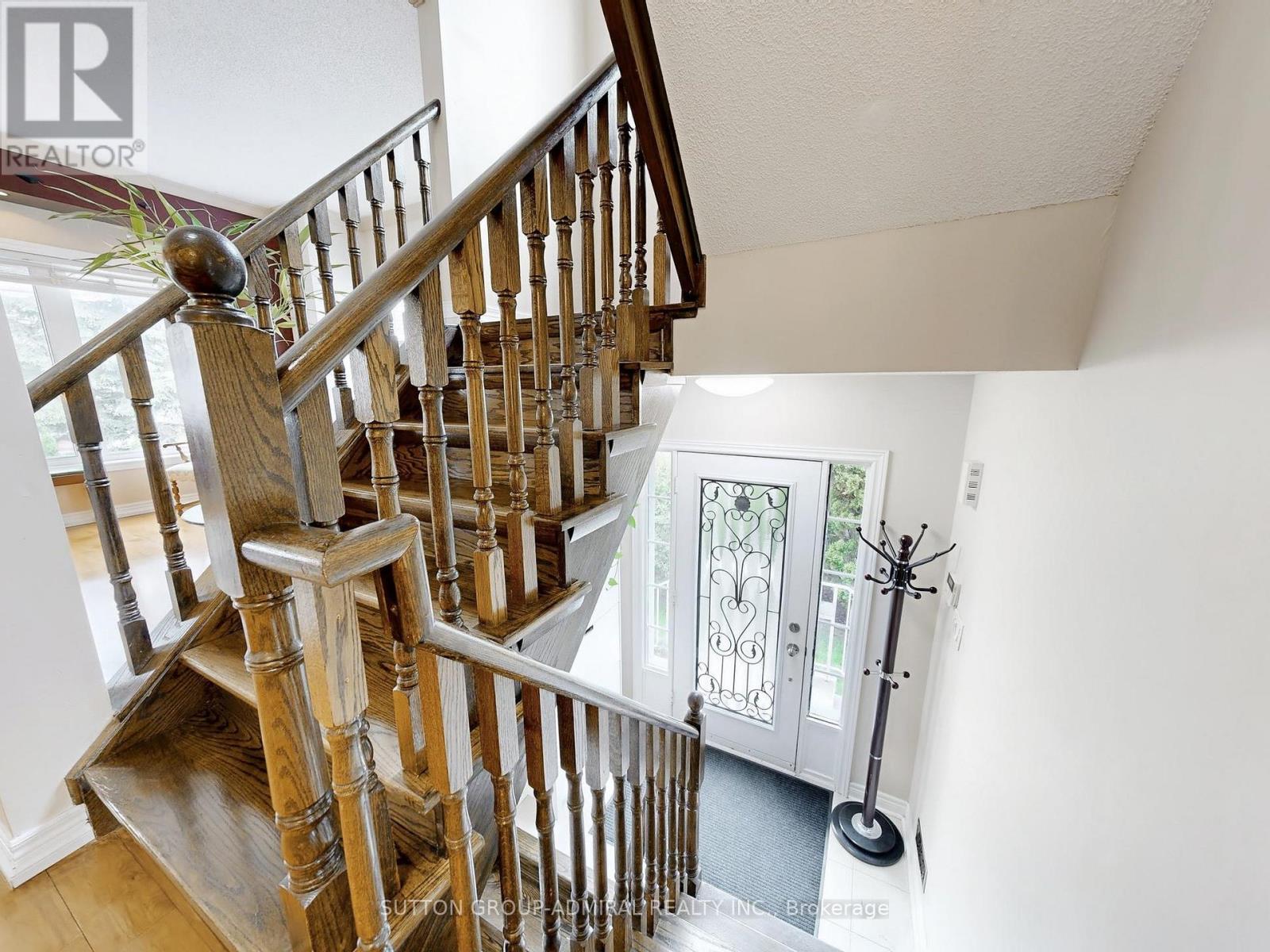 10719 Bathurst Street, Richmond Hill (Mill Pond), Ontario  L4C 0N3 - Photo 16 - N12184602