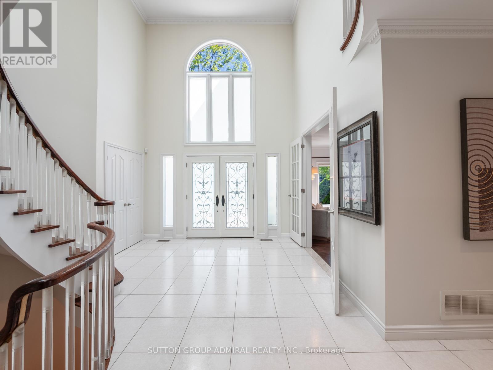 437 Beverley Glen Boulevard, Vaughan, Ontario  L4J 7S2 - Photo 2 - N12184680