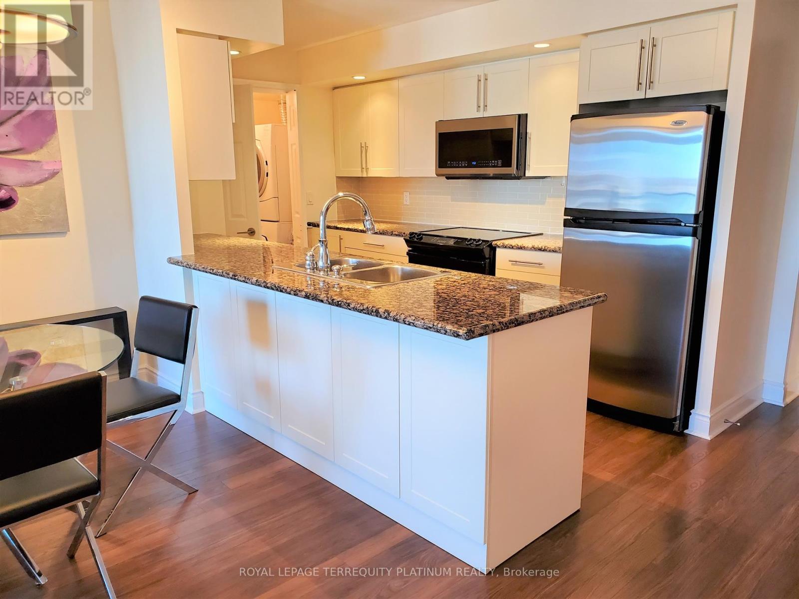 1283 - 23 Cox Boulevard, Markham, Ontario  L3R 7Z9 - Photo 5 - N12184721