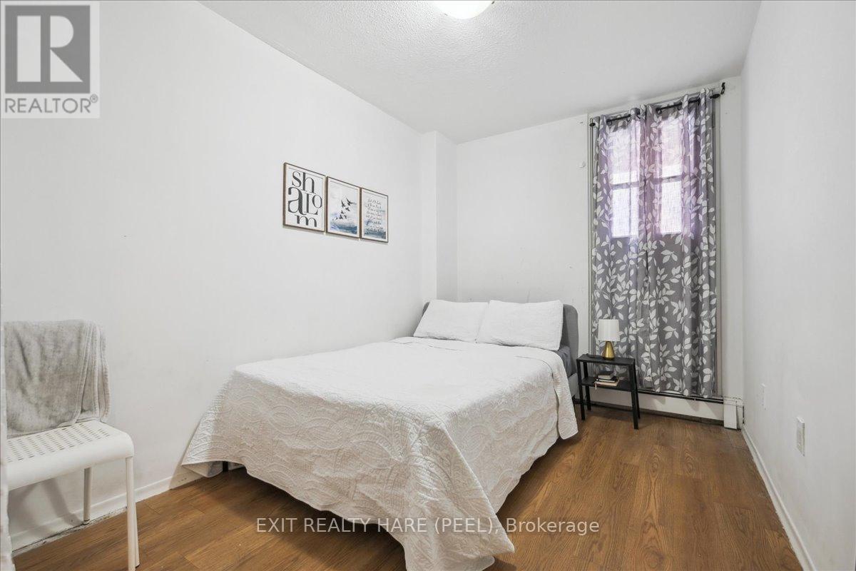 222 - 350 Quigley Road N, Hamilton, Ontario  L8K 5N2 - Photo 13 - X12184500