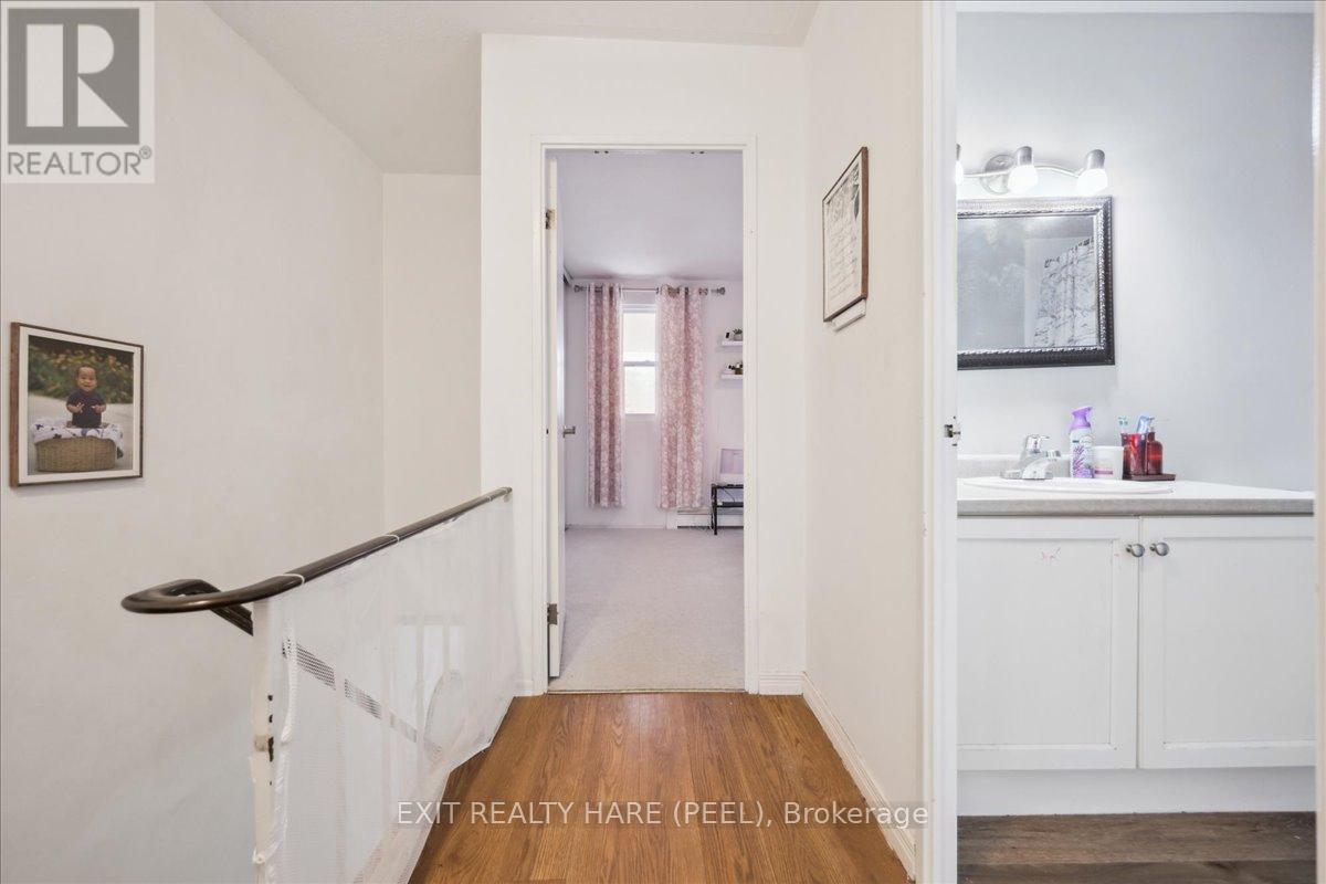 222 - 350 Quigley Road N, Hamilton, Ontario  L8K 5N2 - Photo 8 - X12184500