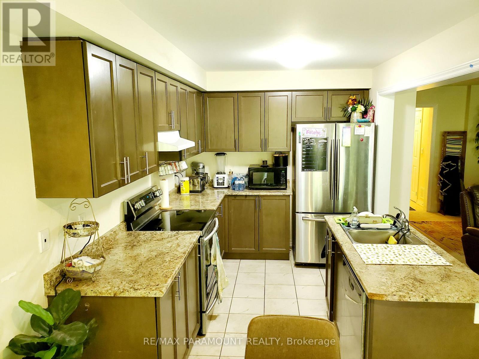 20 - 570 Linden Drive, Cambridge, Ontario  N3H 0C9 - Photo 8 - X12184547