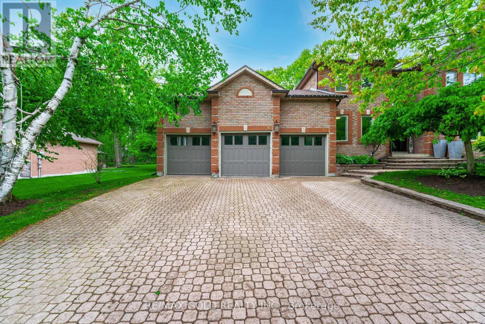 Property at 6 ALANA DRIVE image 1