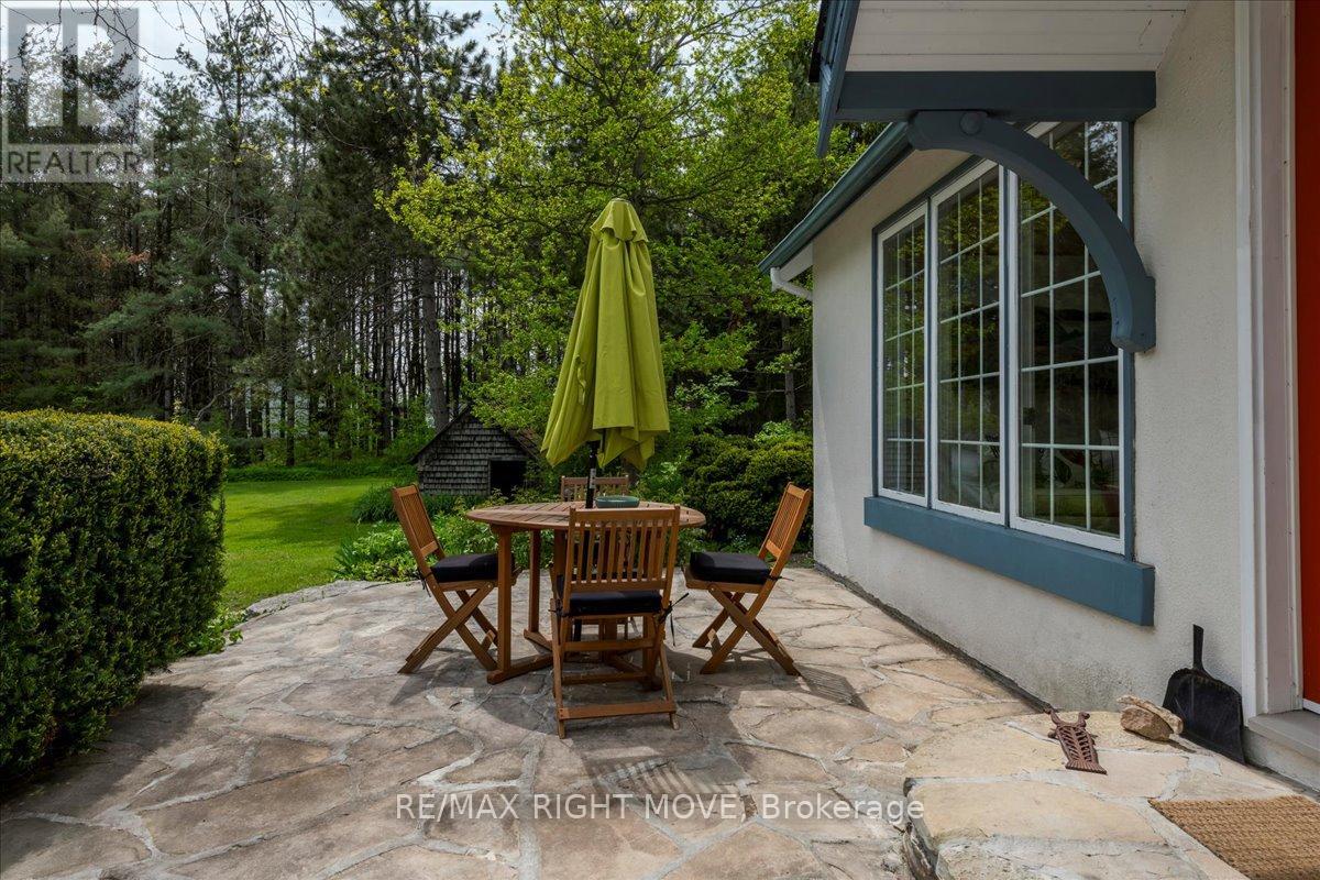 3270 Line 10 N, Oro-Medonte, Ontario  L0L 1T0 - Photo 2 - S12184752