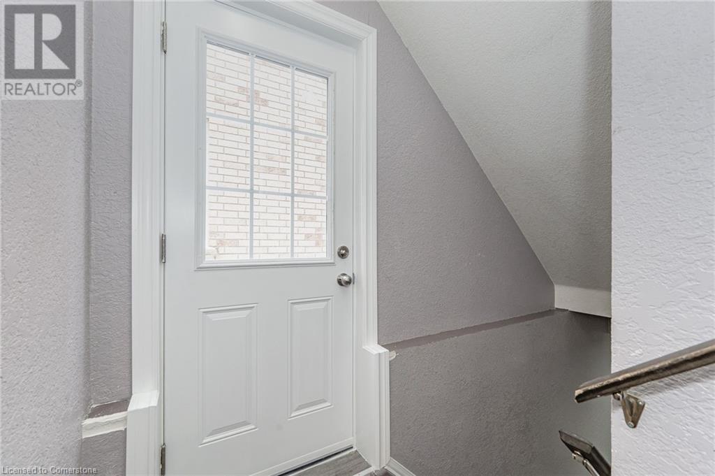 830 Brandenburg Boulevard, Waterloo, Ontario  N2T 2X3 - Photo 41 - 40734966