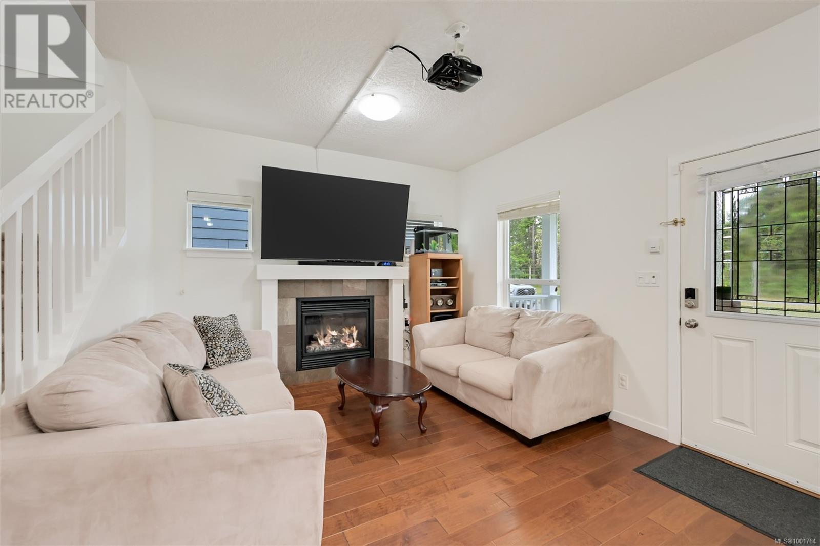 Property at 3369 Piper Rd image 4