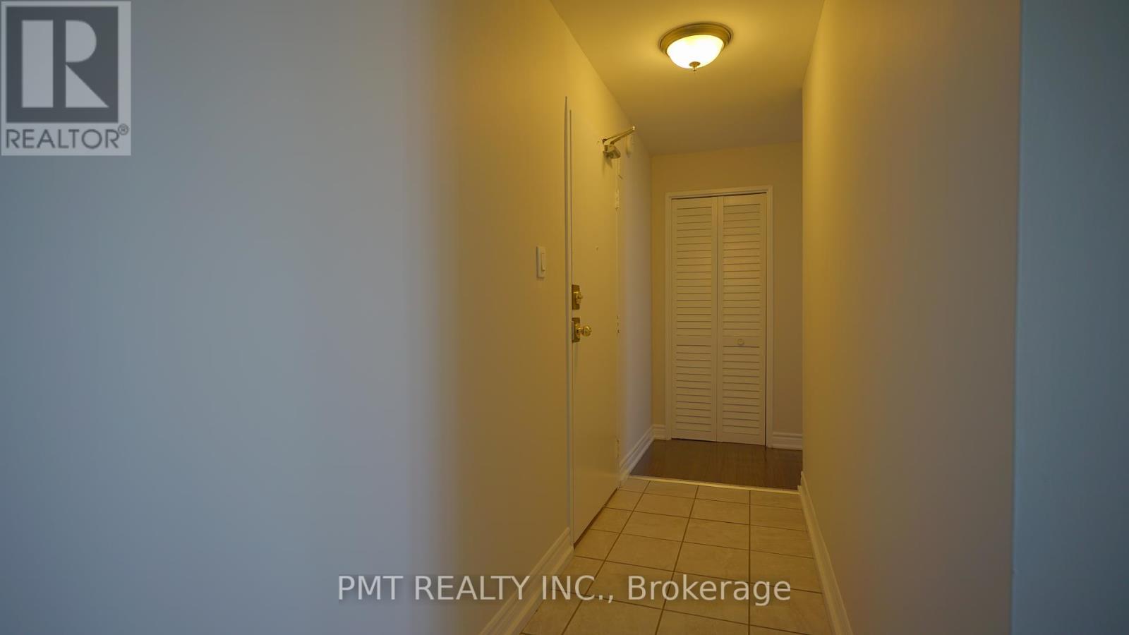 904 - 530 Lolita Gardens, Mississauga, Ontario  L5A 3T2 - Photo 16 - W12184584