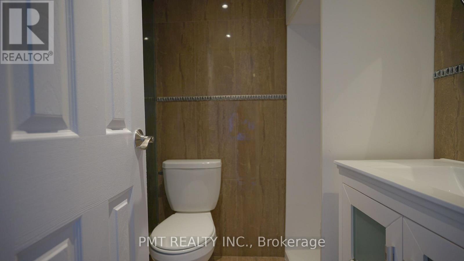904 - 530 Lolita Gardens, Mississauga, Ontario  L5A 3T2 - Photo 28 - W12184584