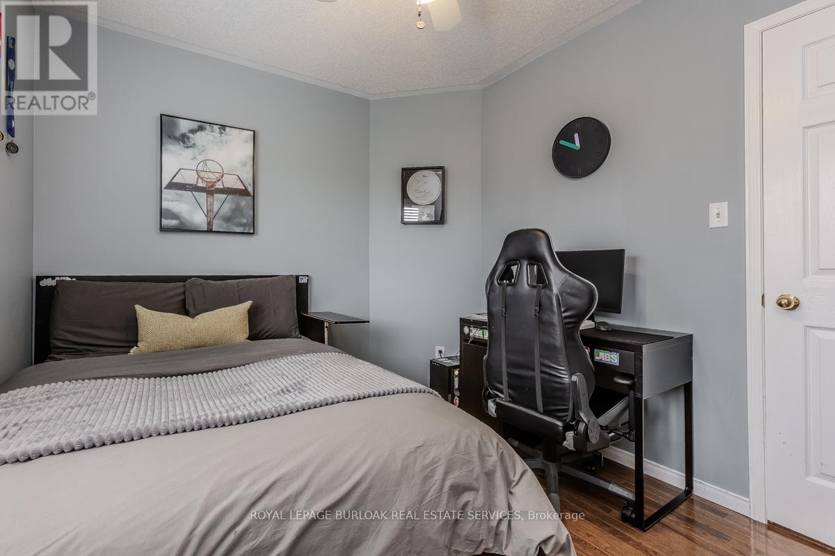 2282 Seton Crescent, Burlington (Orchard), Ontario  L7L 6Y4 - Photo 27 - W12184610
