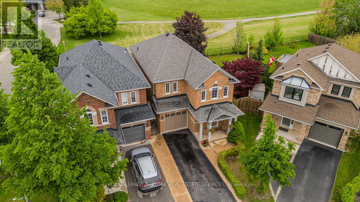 2282 Seton Crescent, Burlington, Ontario  L7L 6Y4 - Photo 4 - W12184610