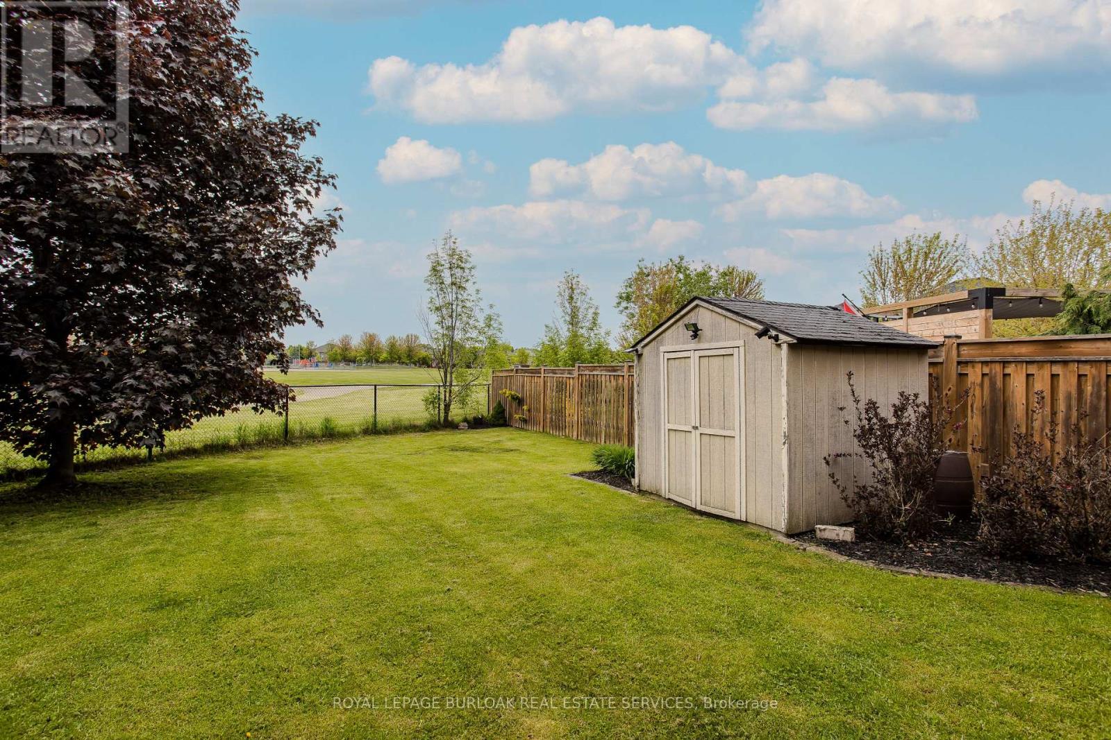 2282 Seton Crescent, Burlington, Ontario  L7L 6Y4 - Photo 44 - W12184610