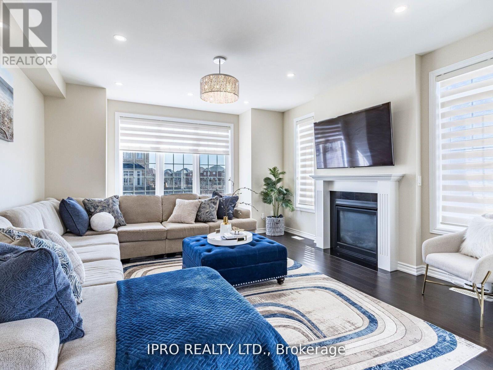 360 Remembrance Road, Brampton, Ontario  L7A 4X8 - Photo 17 - W12184657