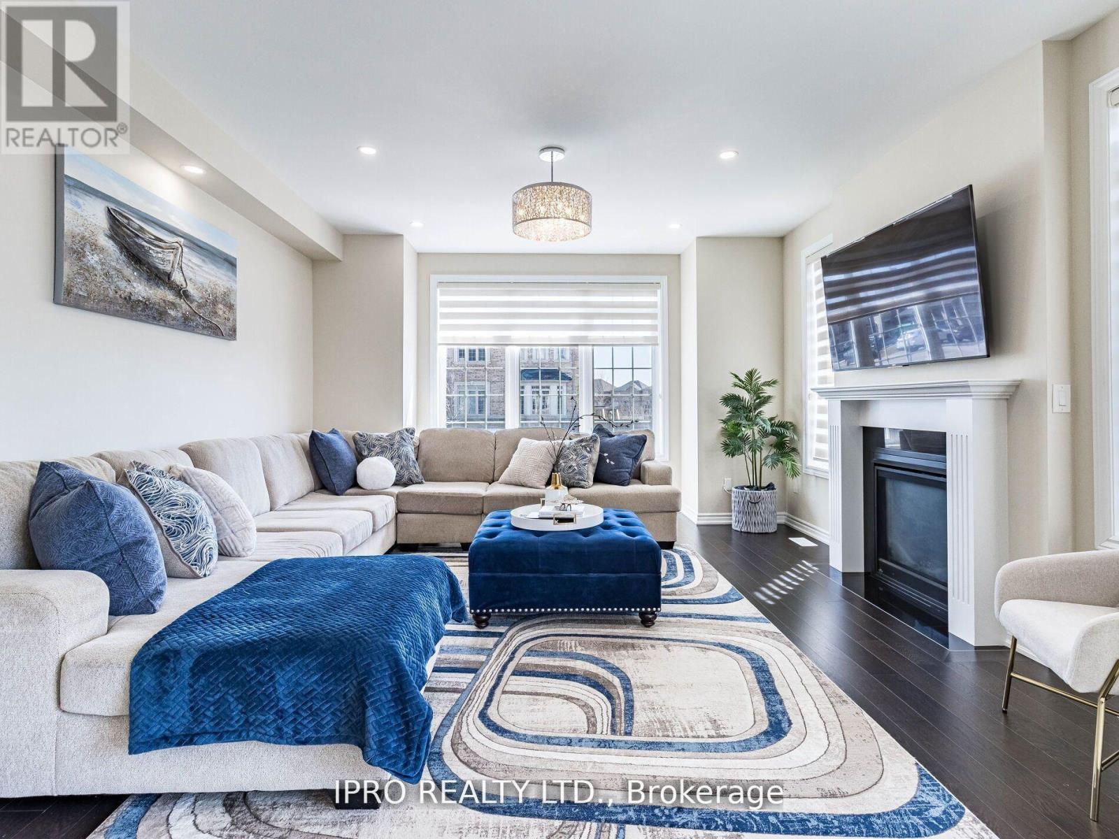 360 Remembrance Road, Brampton, Ontario  L7A 4X8 - Photo 18 - W12184657