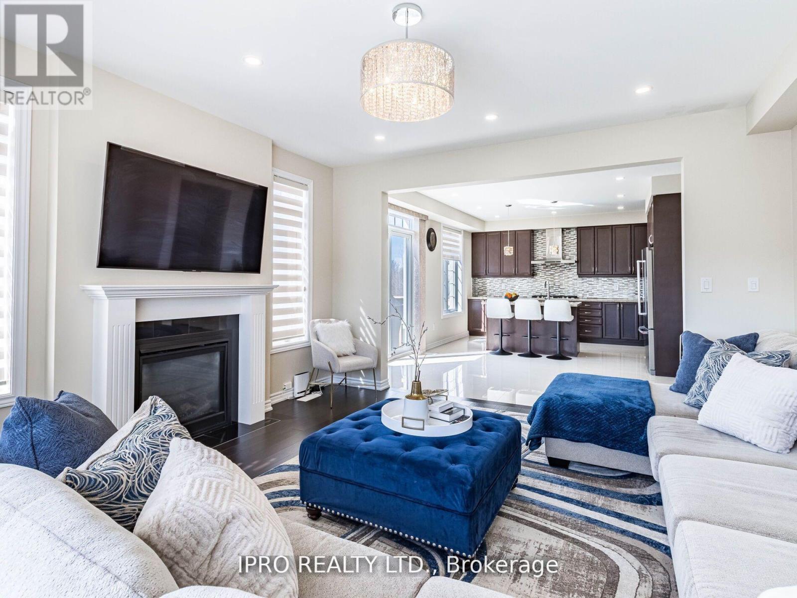 360 Remembrance Road, Brampton, Ontario  L7A 4X8 - Photo 19 - W12184657