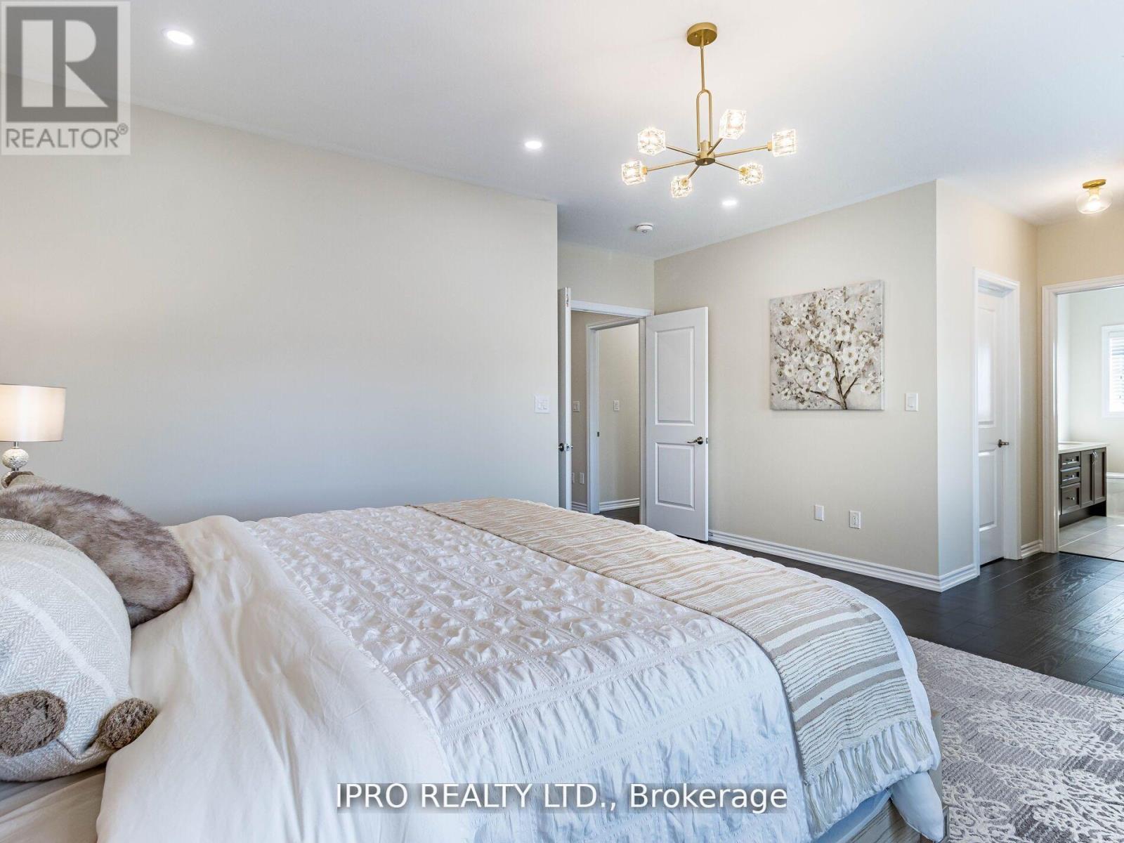 360 Remembrance Road, Brampton, Ontario  L7A 4X8 - Photo 23 - W12184657