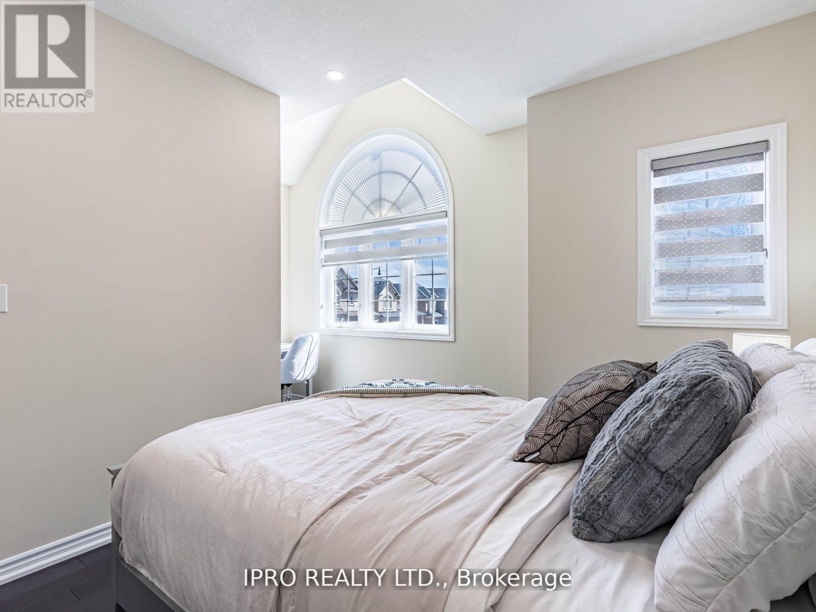 360 Remembrance Road, Brampton, Ontario  L7A 4X8 - Photo 28 - W12184657