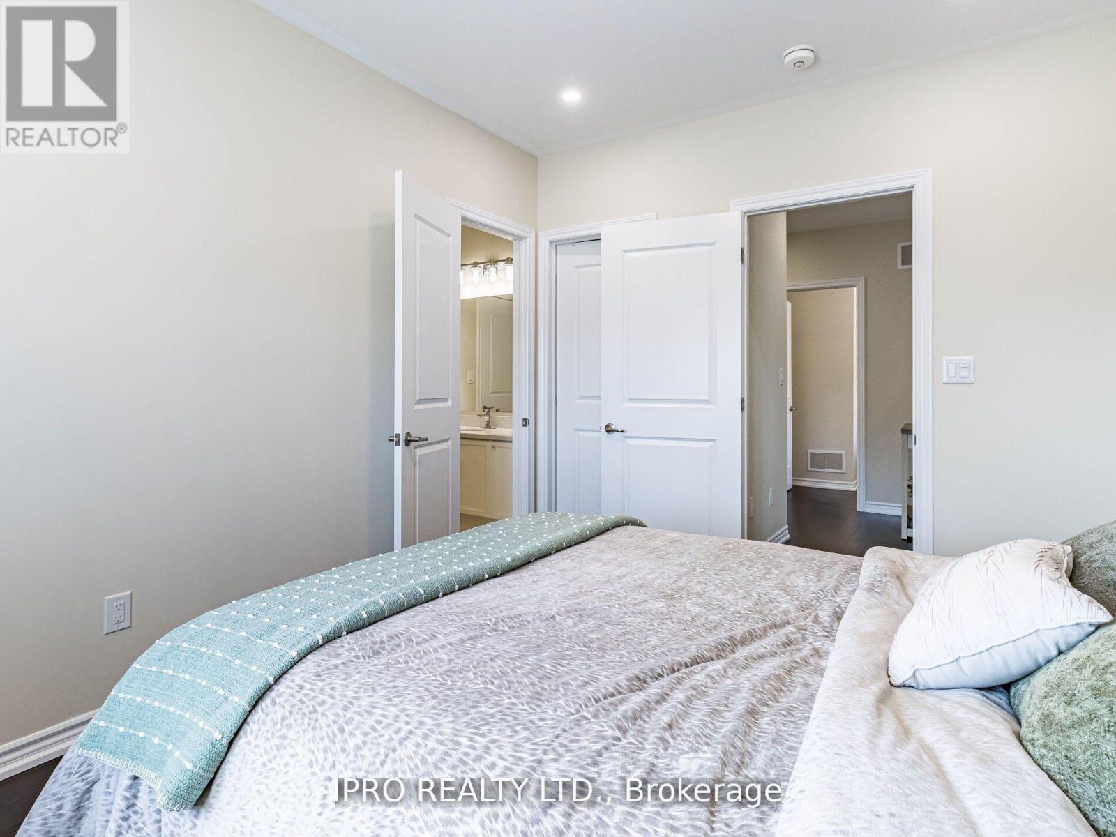 360 Remembrance Road, Brampton, Ontario  L7A 4X8 - Photo 32 - W12184657