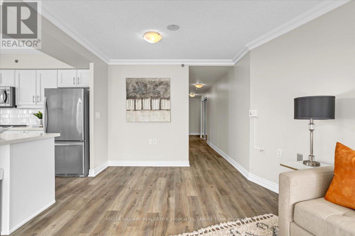 1706 - 3 Marine Parade Drive, Toronto, Ontario  M8V 3Z5 - Photo 5 - W12184758