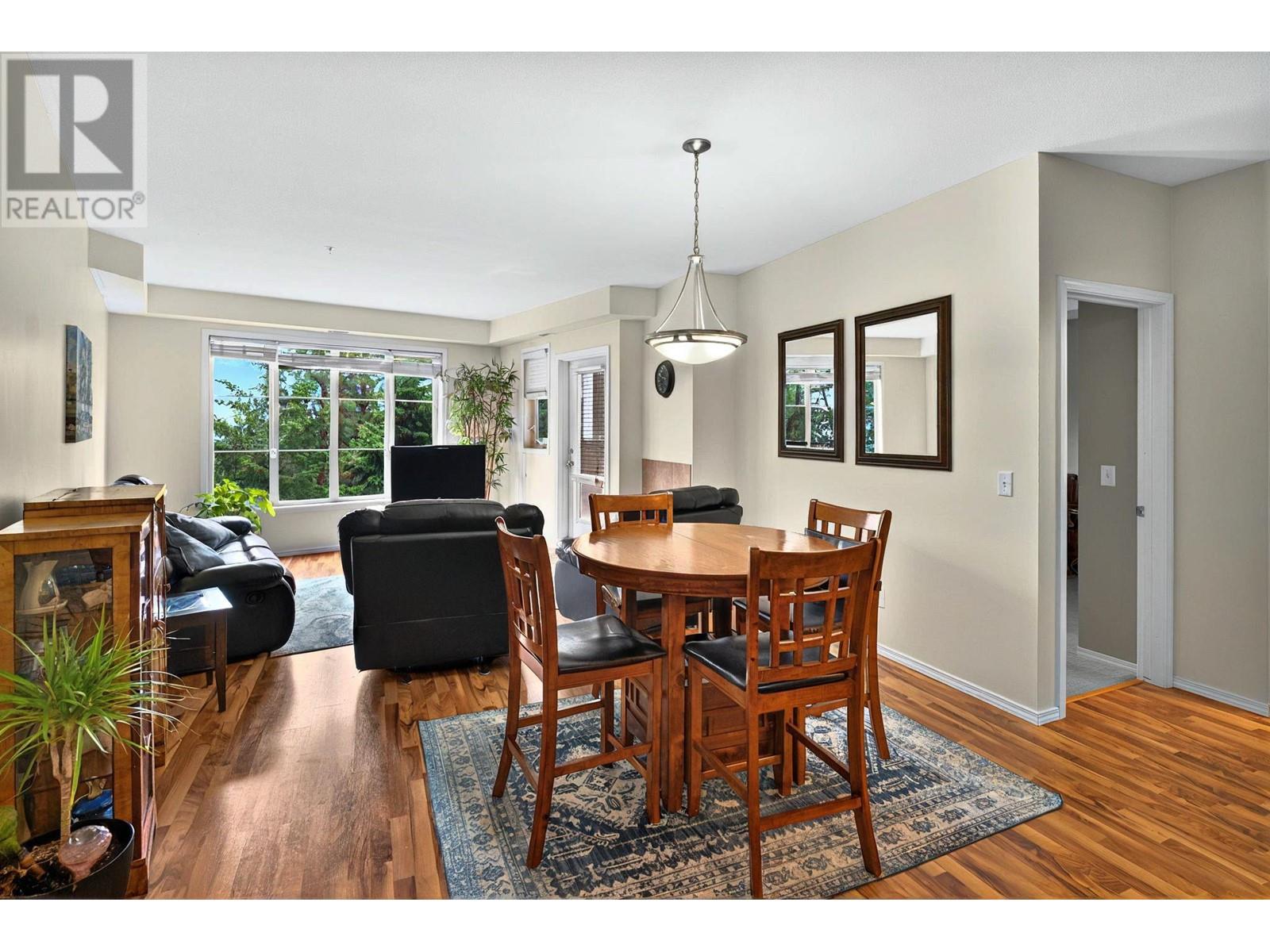 Property at 1873 Country Club Drive Unit# 2206 image 4