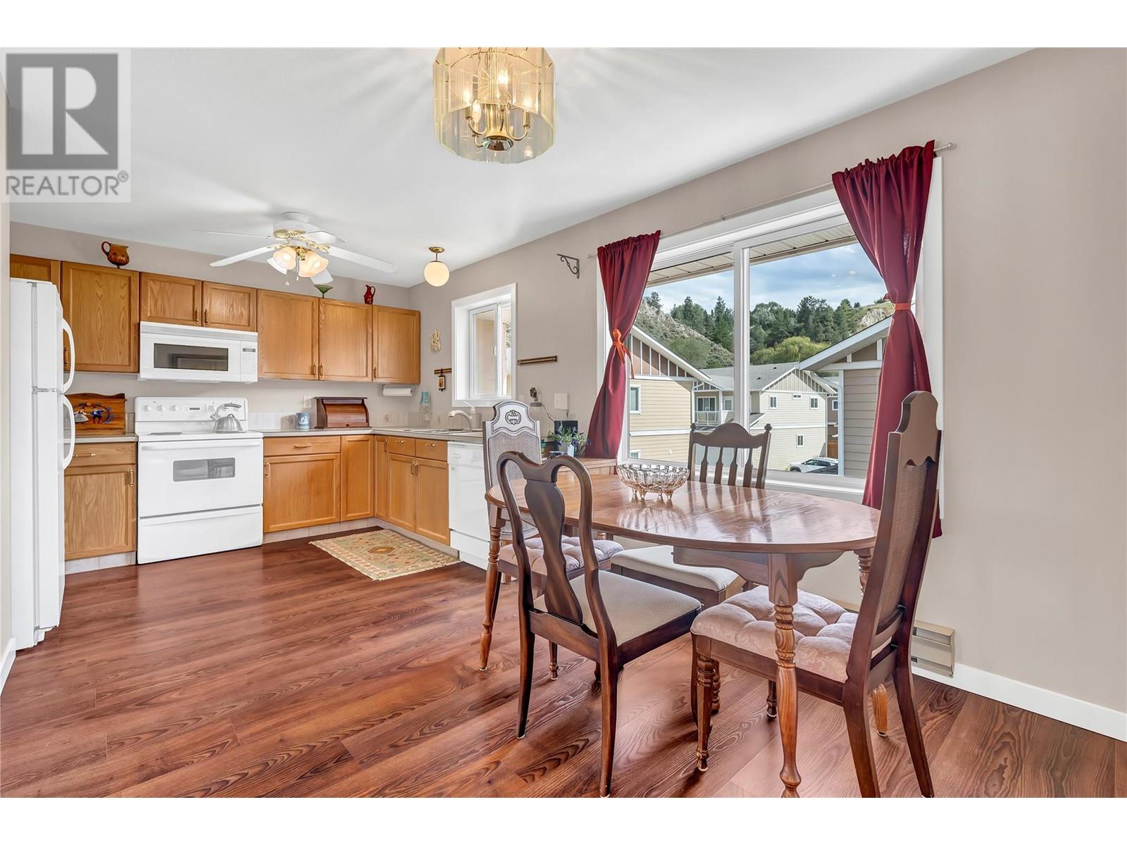 3322 South Main Street Unit# 5, Penticton, British Columbia  V2A 5J6 - Photo 3 - 10349645