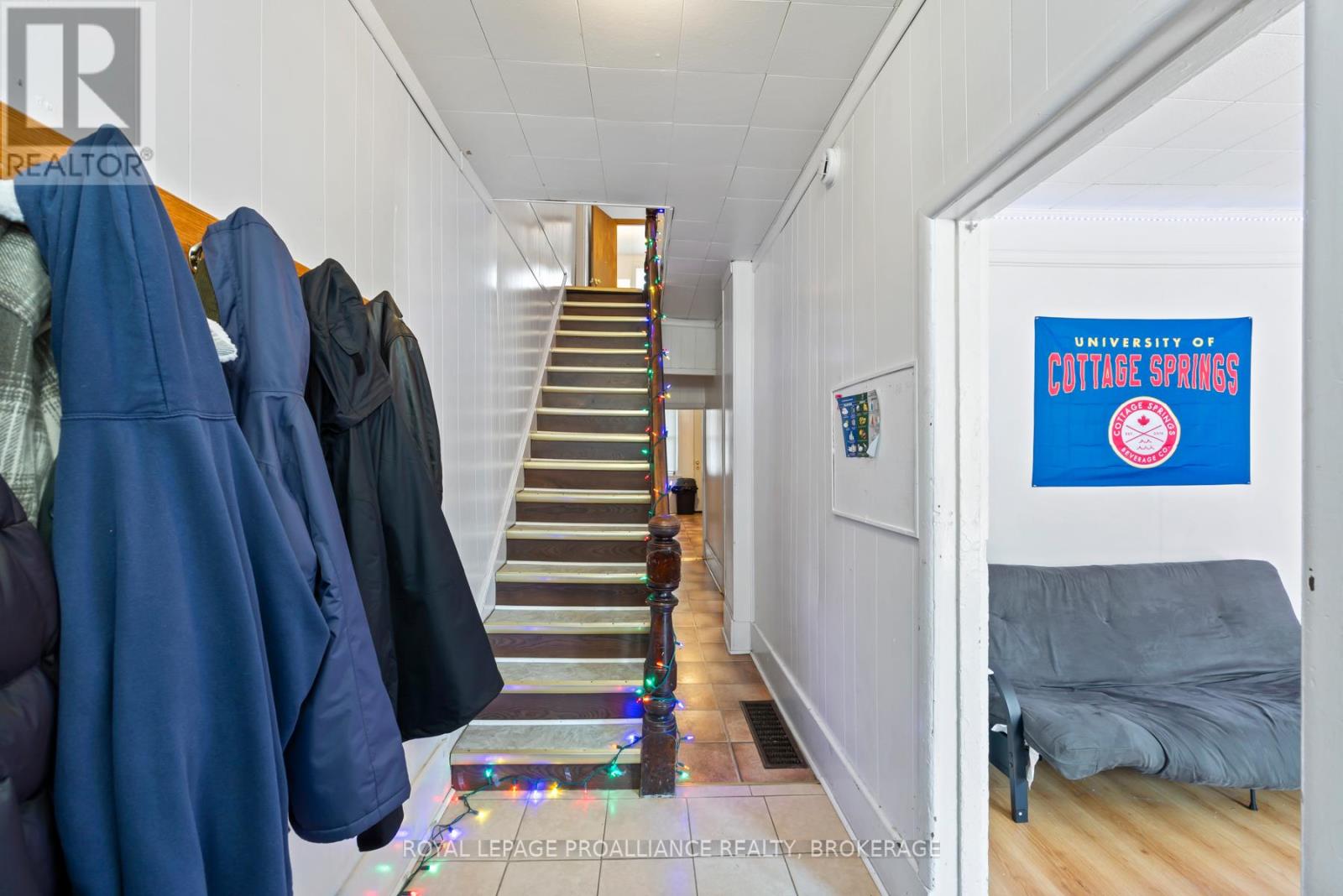 73 Division Street, Kingston, Ontario  K7M 3M1 - Photo 10 - X12184860