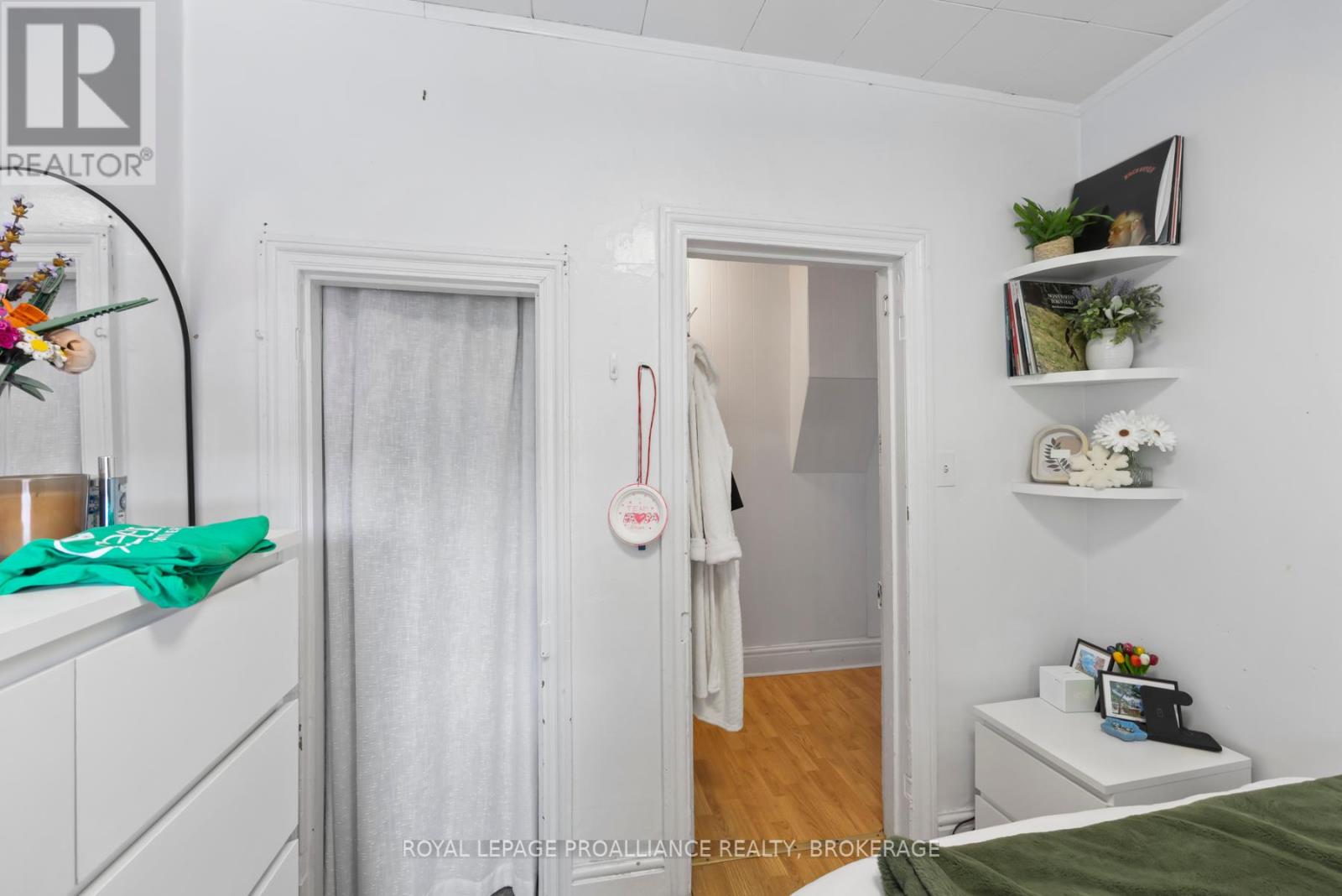 73 Division Street, Kingston, Ontario  K7M 3M1 - Photo 18 - X12184860