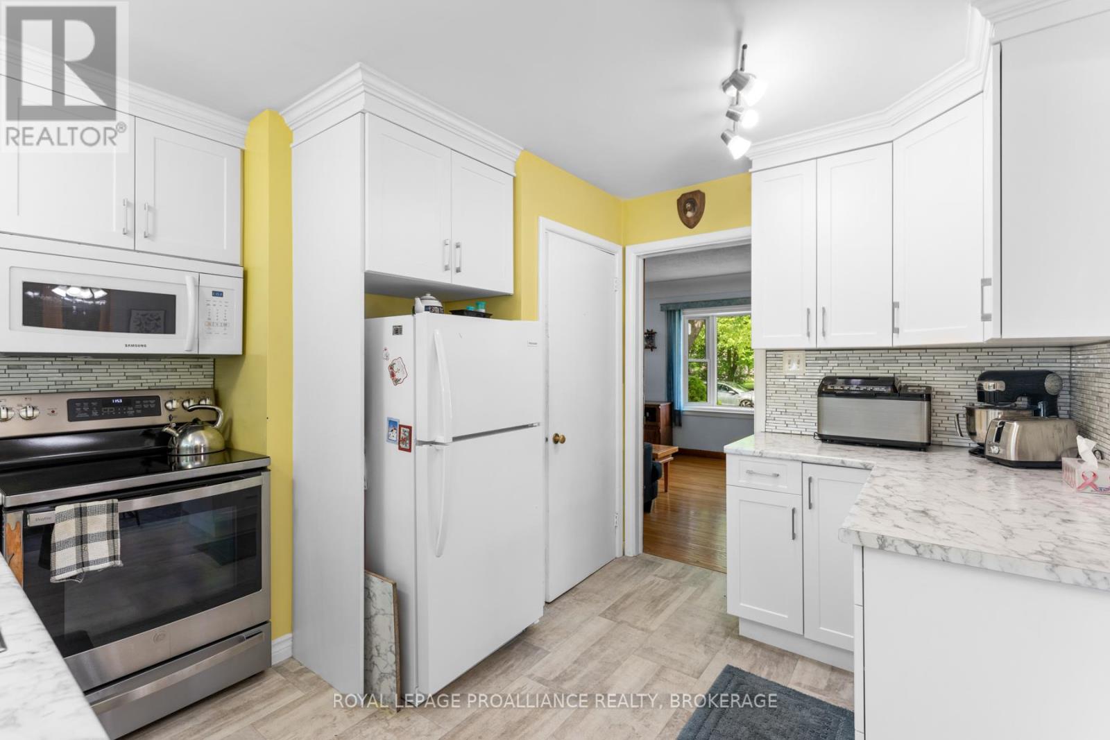 1761 Floyd Avenue, Kingston, Ontario  K7L 4V4 - Photo 12 - X12184883