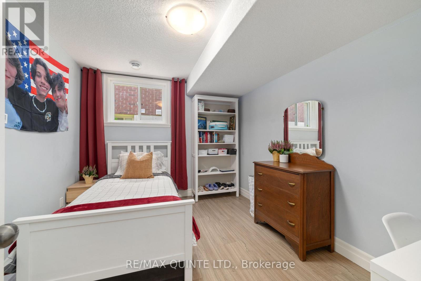 56 Mcintosh Crescent, Quinte West, Ontario  K8V 0G1 - Photo 21 - X12184903
