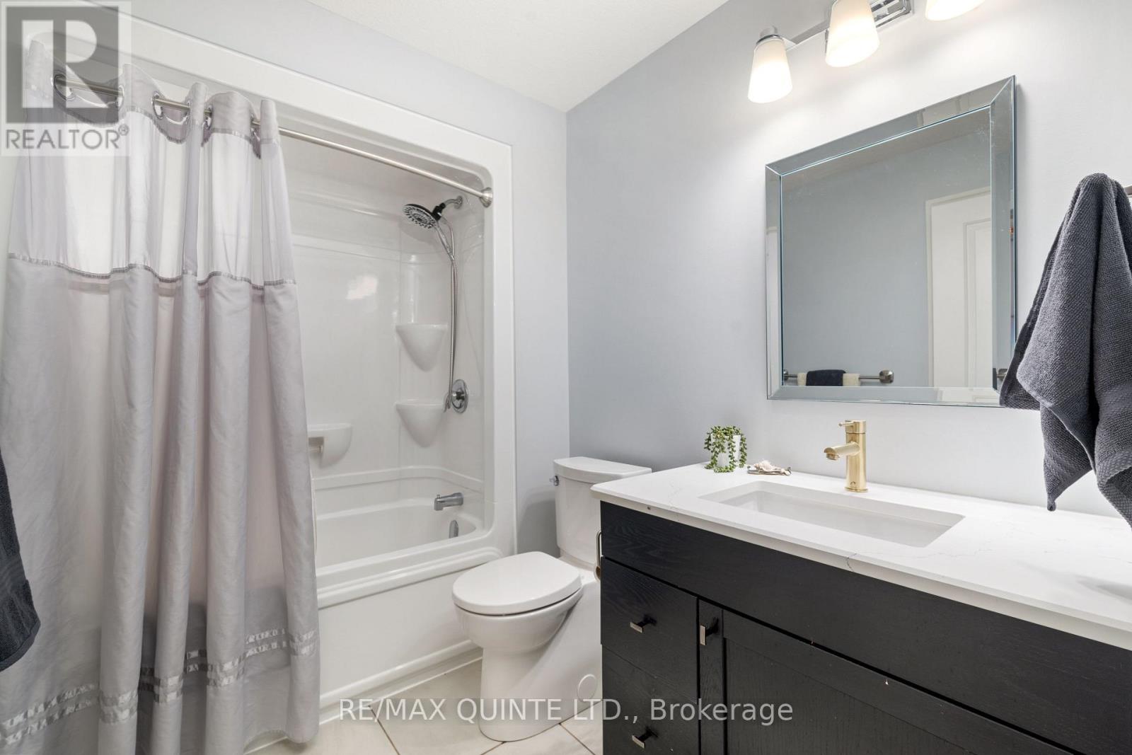 56 Mcintosh Crescent, Quinte West, Ontario  K8V 0G1 - Photo 24 - X12184903