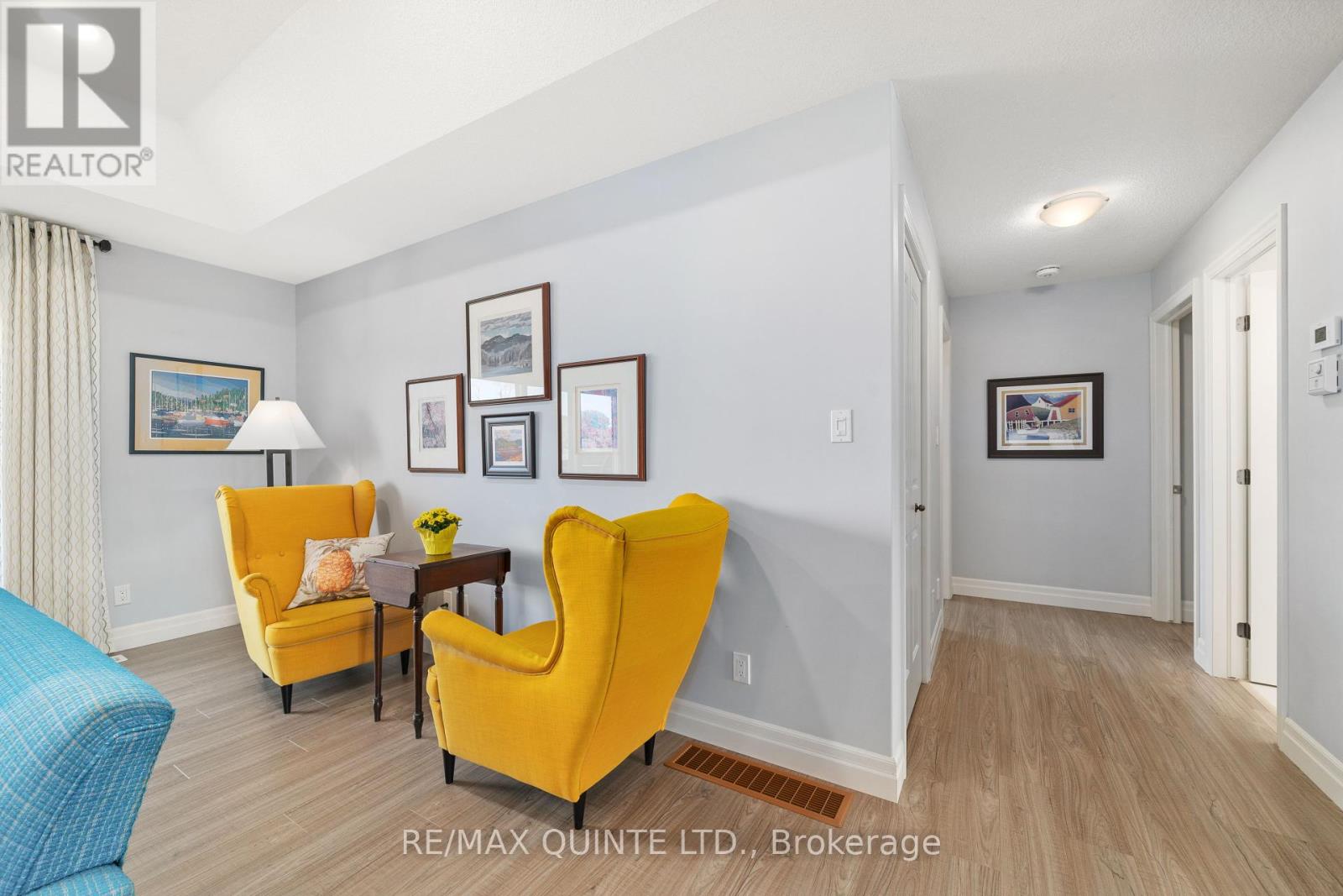 56 Mcintosh Crescent, Quinte West, Ontario  K8V 0G1 - Photo 9 - X12184903