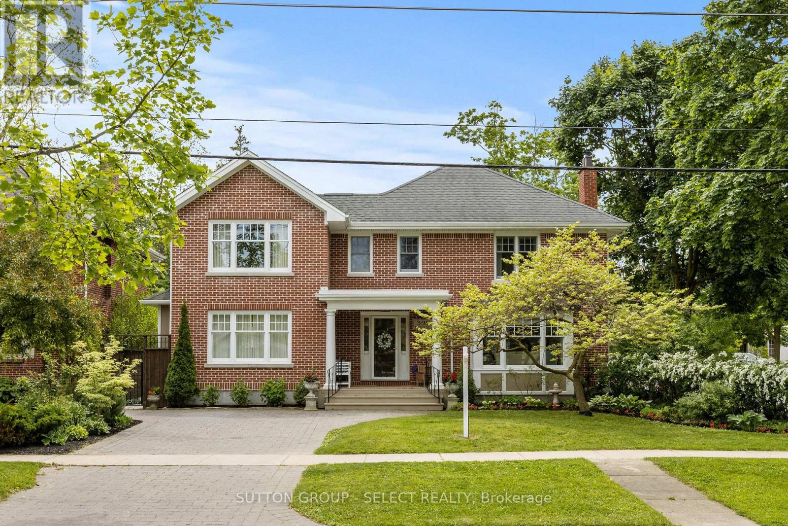 391 REGENT STREET, London East, Ontario