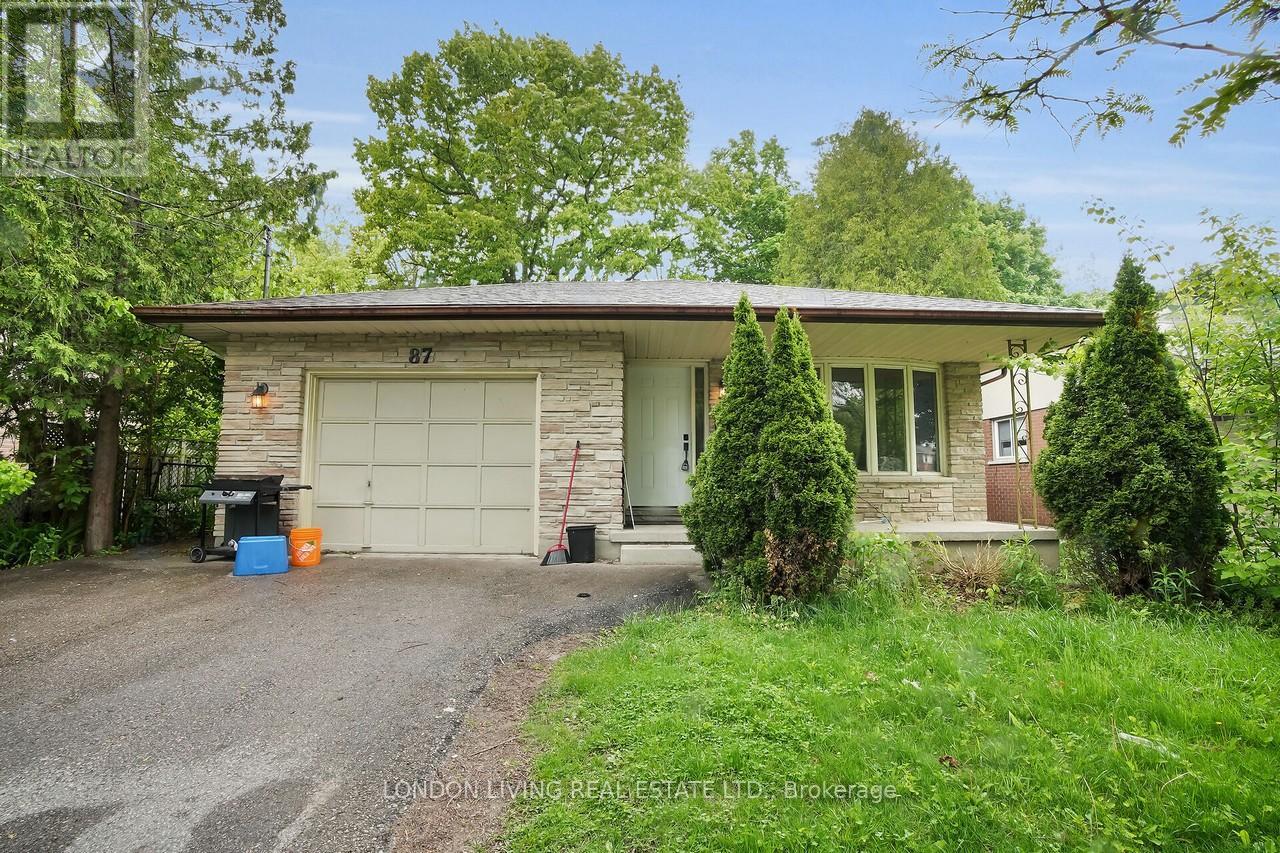 87 ESSEX STREET, London North, Ontario
