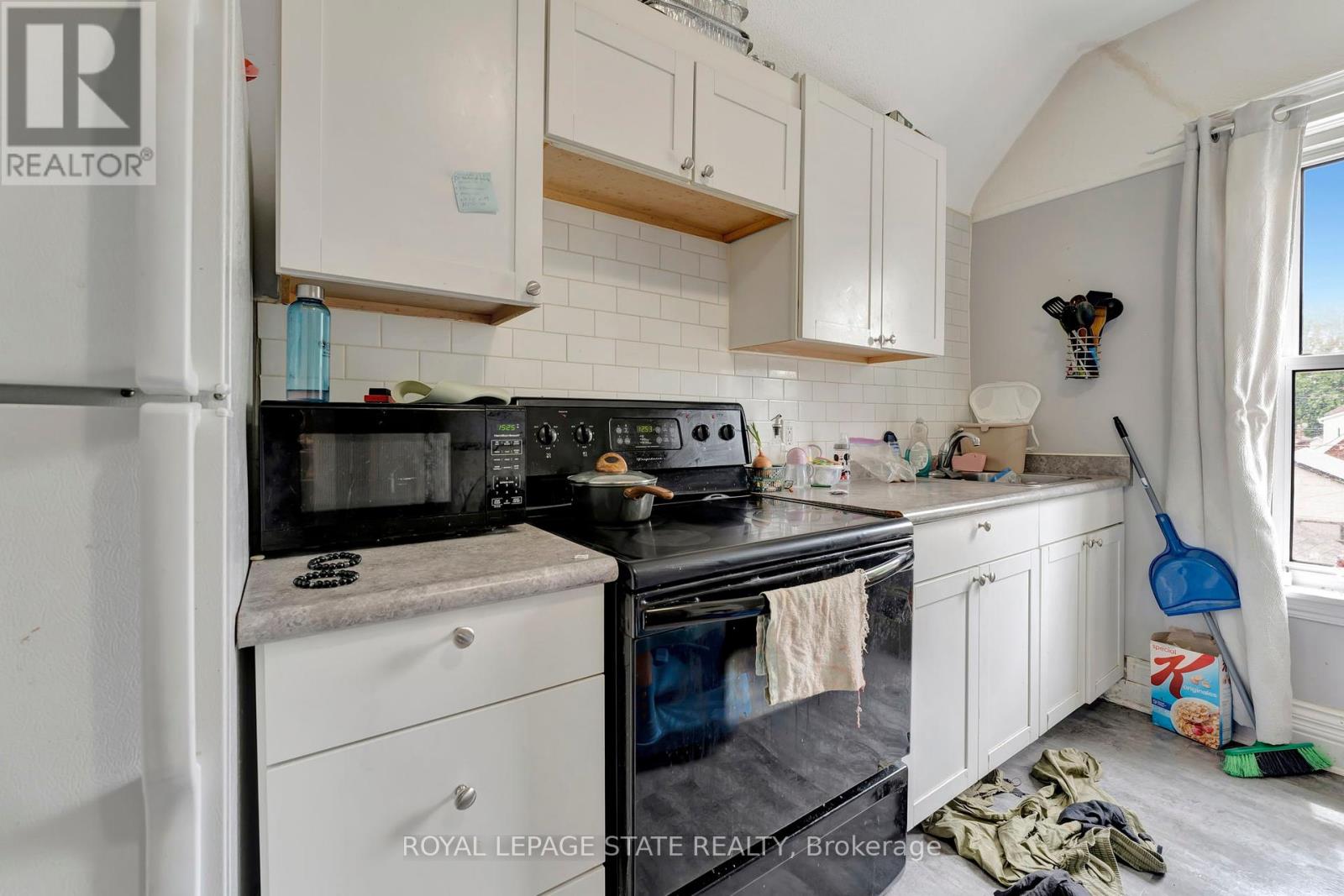 237 Marlborough Street, Brantford, Ontario  N3S 4T4 - Photo 7 - X12184724
