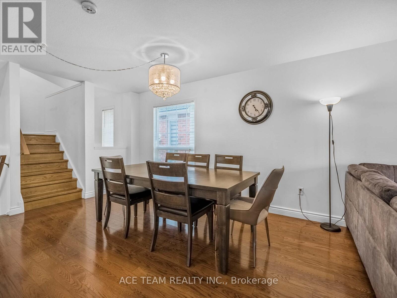 44 Lardner Street, Cambridge, Ontario  N3C 4L2 - Photo 11 - X12184740
