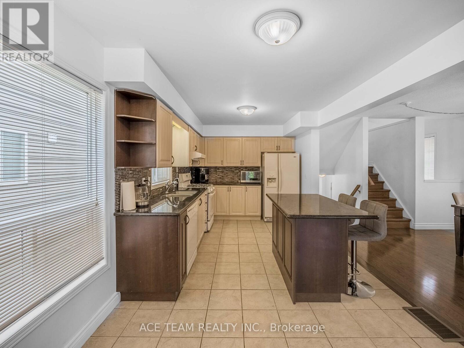44 Lardner Street, Cambridge, Ontario  N3C 4L2 - Photo 12 - X12184740