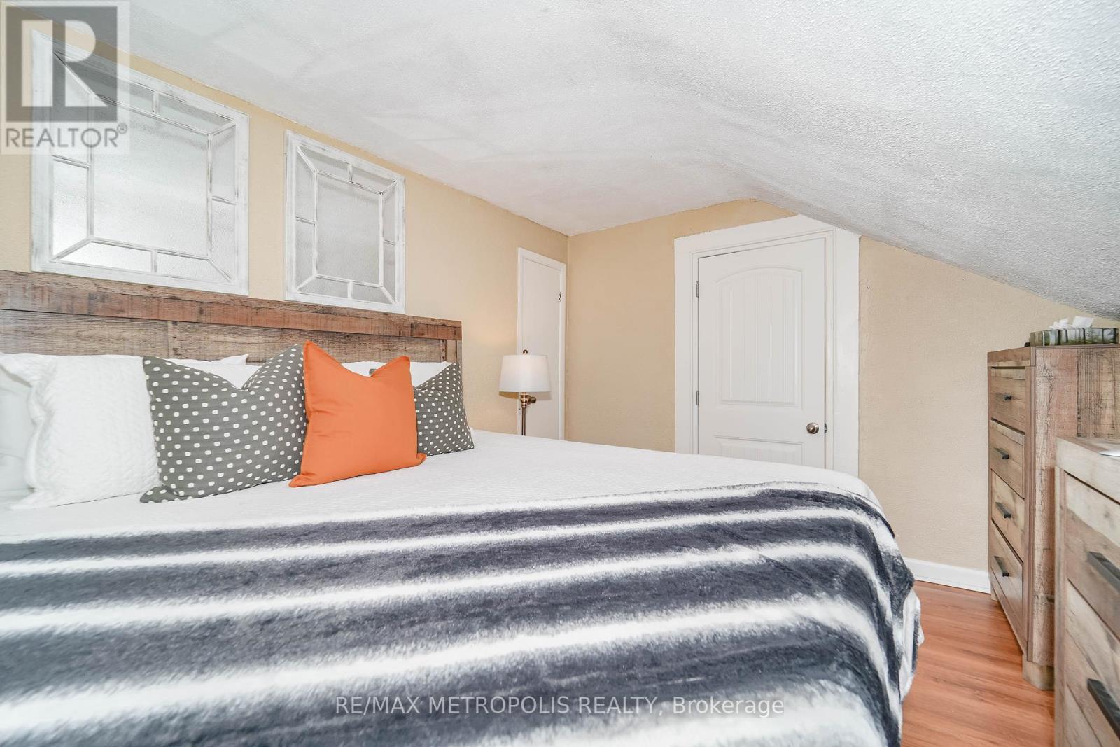 29 George Street E, Kawartha Lakes (Lindsay), Ontario  K9V 1W4 - Photo 44 - X12184751