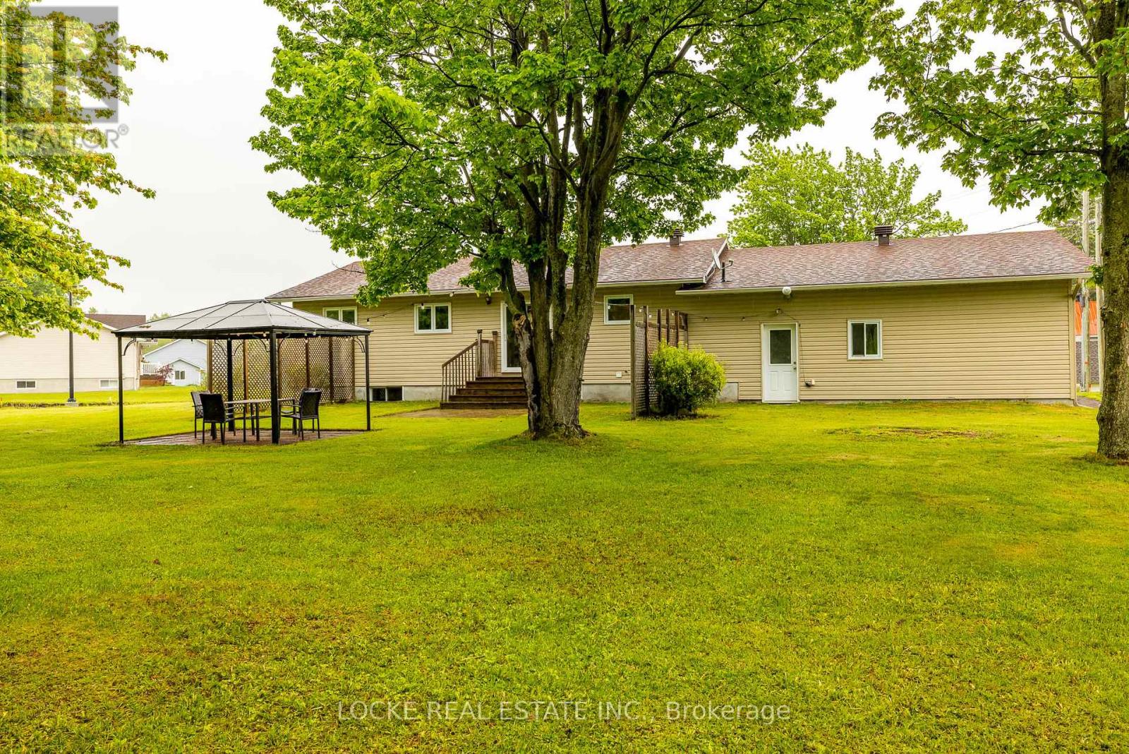 102 Bourdeau Boulevard, The Nation, Ontario  K0A 2M0 - Photo 45 - X12184851