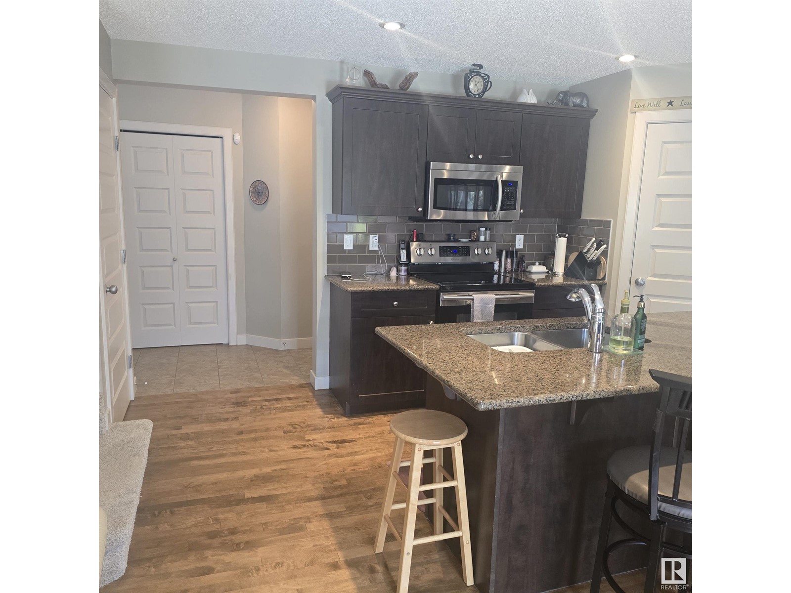1707 Cunningham Wy Sw, Edmonton, Alberta  T6W 0W4 - Photo 5 - E4439456